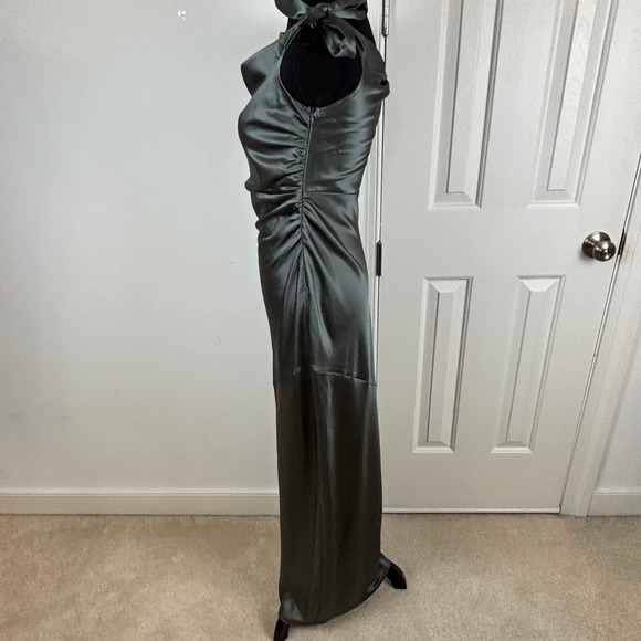 Petal & Pup Selma Off Shoulder Satin Cowl Neck Ruched Side Tie Maxi Dress Sz M - Picture 2 of 10
